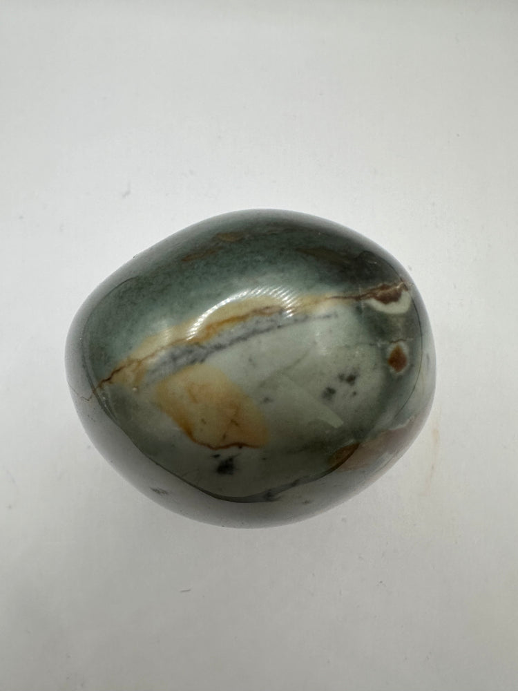 How using clear quartz helps with manifestation