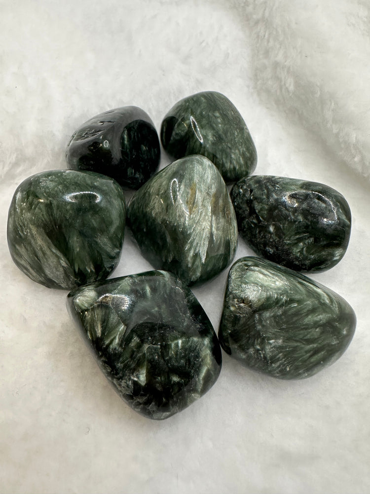 Seraphinite Tumbles