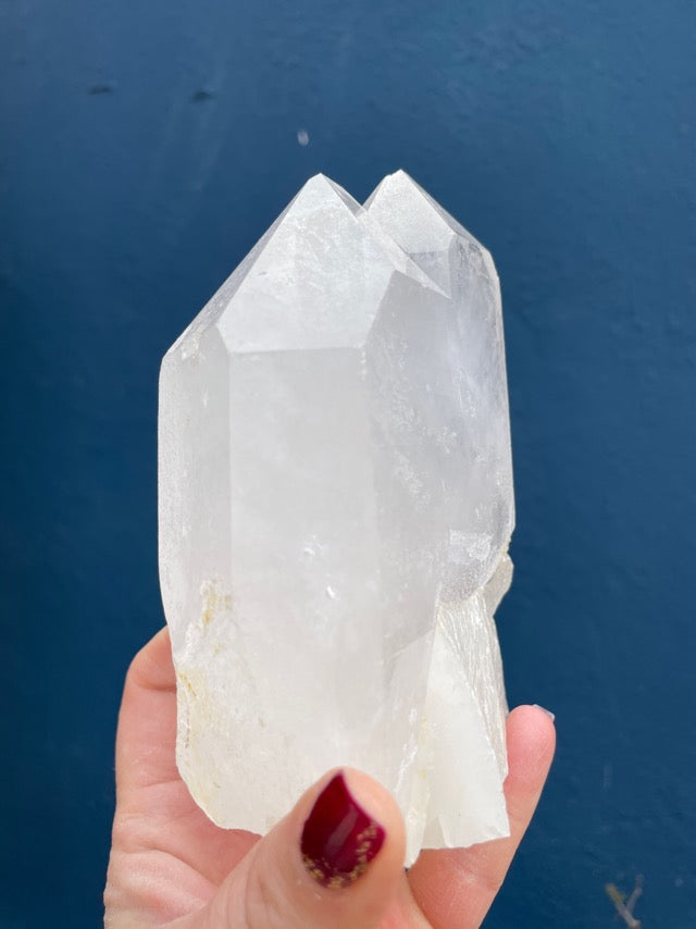 Clear Quartz Twin Formation