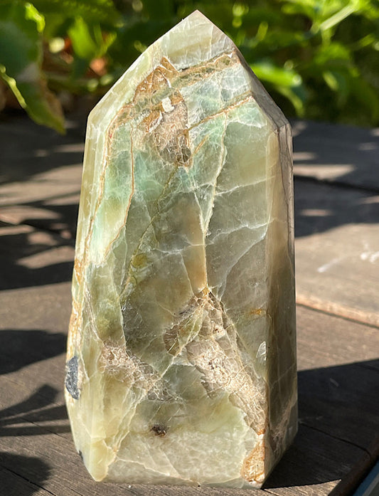 Green Moonstone Point