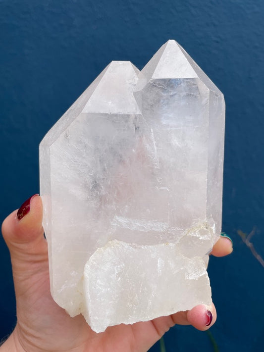 Clear Quartz Twin Formation